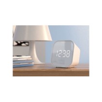 Philips TAR4406/12 Budilnikradio sa satom FM digitalniUSB punjač za telefon